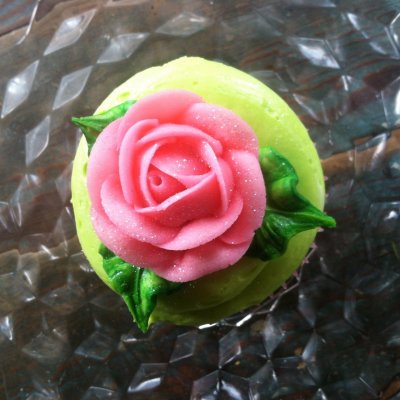 extraordinary rose $5.00